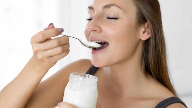 Yeni bilimsel araştırma: 'Egzersiz sonrası yoğurt' tüketmenin faydaları nelerdir? 