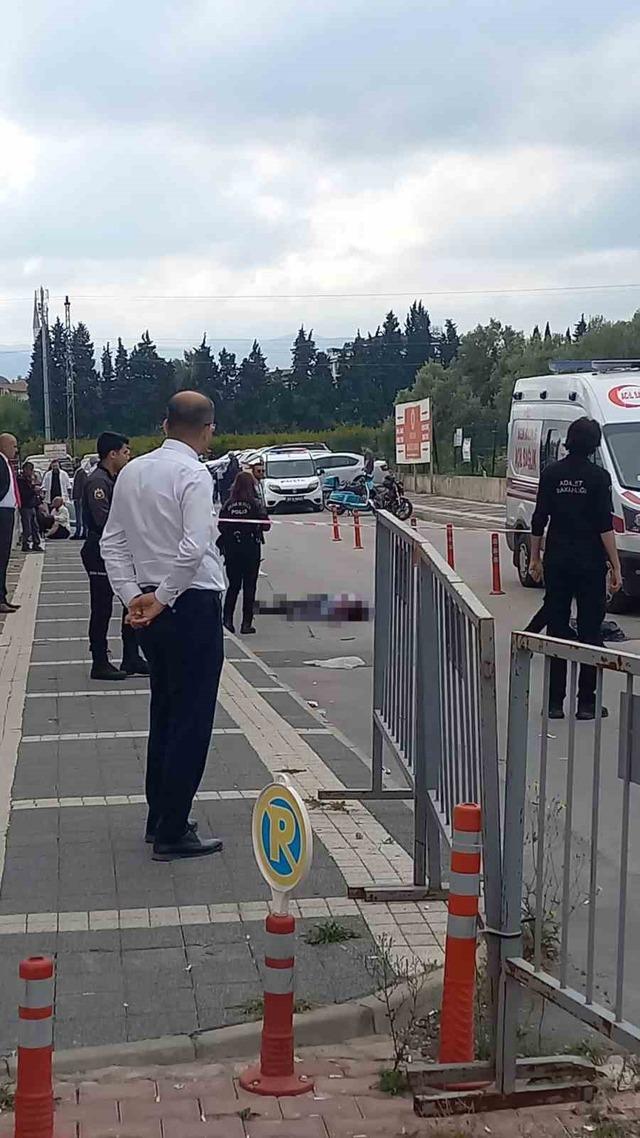 Yalova da adliye önünde silahlı saldırı 4