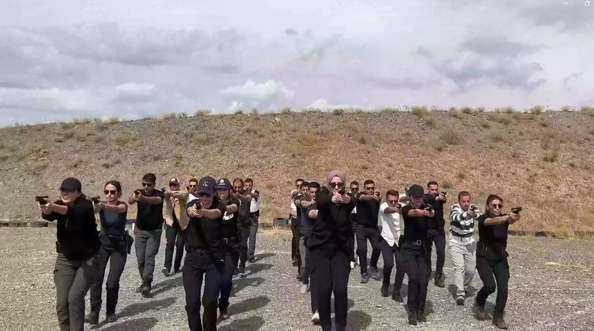 Erzincan Emniyeti'nden personeline hızlı ve etkin müdahale eğitimi gerçekleştirildi