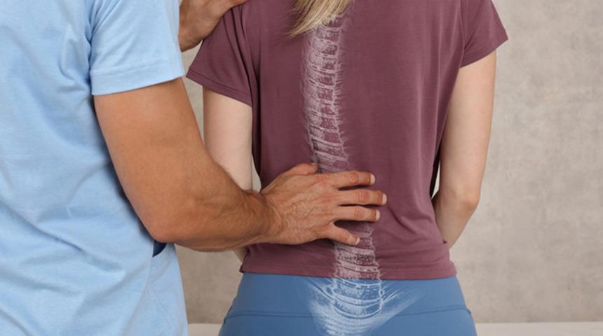 Skolyozda ameliyatsız tedavi yöntemi: ‘Schroth Terapisi’ nedir?