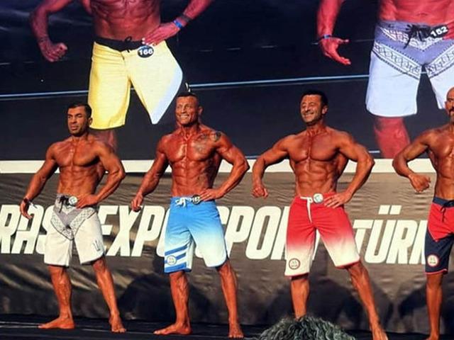 Bolu Emniyet Müdür Yardımcısı, vücut geliştirmede Türkiye şampiyonu oldu!