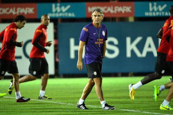 Mancini ilk idmanına çıktı! G5