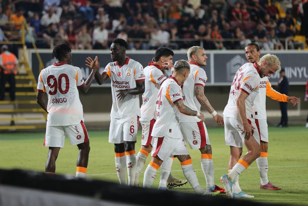Galatasaray dan bir rekor daha! Bunu da başardılar, lig tarihine geçtiler... 1