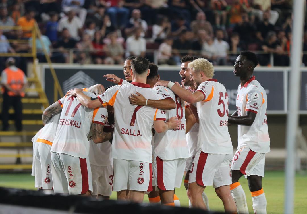 Galatasaray Alanyaspor deplasmanından 3 puanla döndü! Cimbom kazanmaya devam ediyor: 7 de 7 2