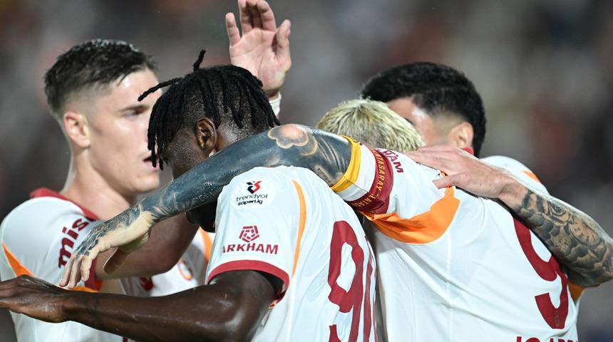 Galatasaray kırılmadık rekor bırakmadı! Tarihte böyle bir sezon başlangıcı yok...