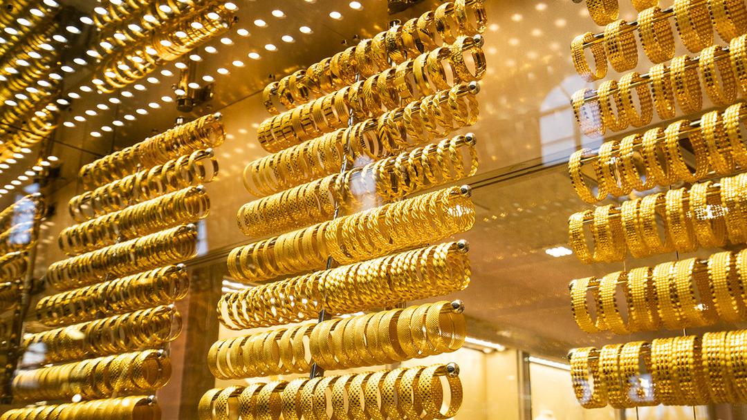 'Manip&uuml;lasyonun g&ouml;beğinde...' Panik yapıp altın almışlardı! &Ouml;n&uuml;m&uuml;zdeki hafta i&ccedil;in o rakamı a&ccedil;ıkladı