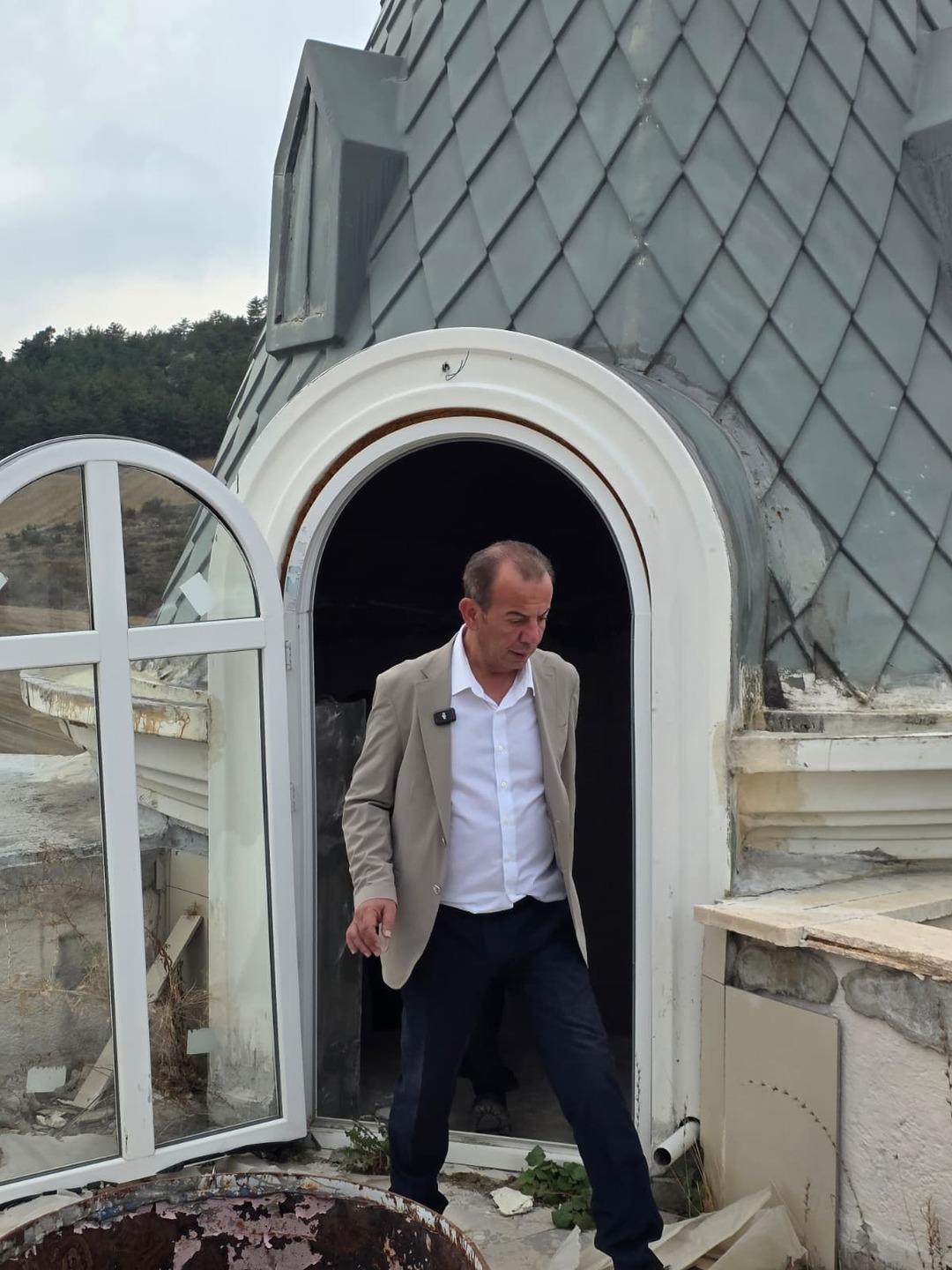 Tanju Özcan dan şato villalar talebi: "Amerika istese verirsiniz..." 3