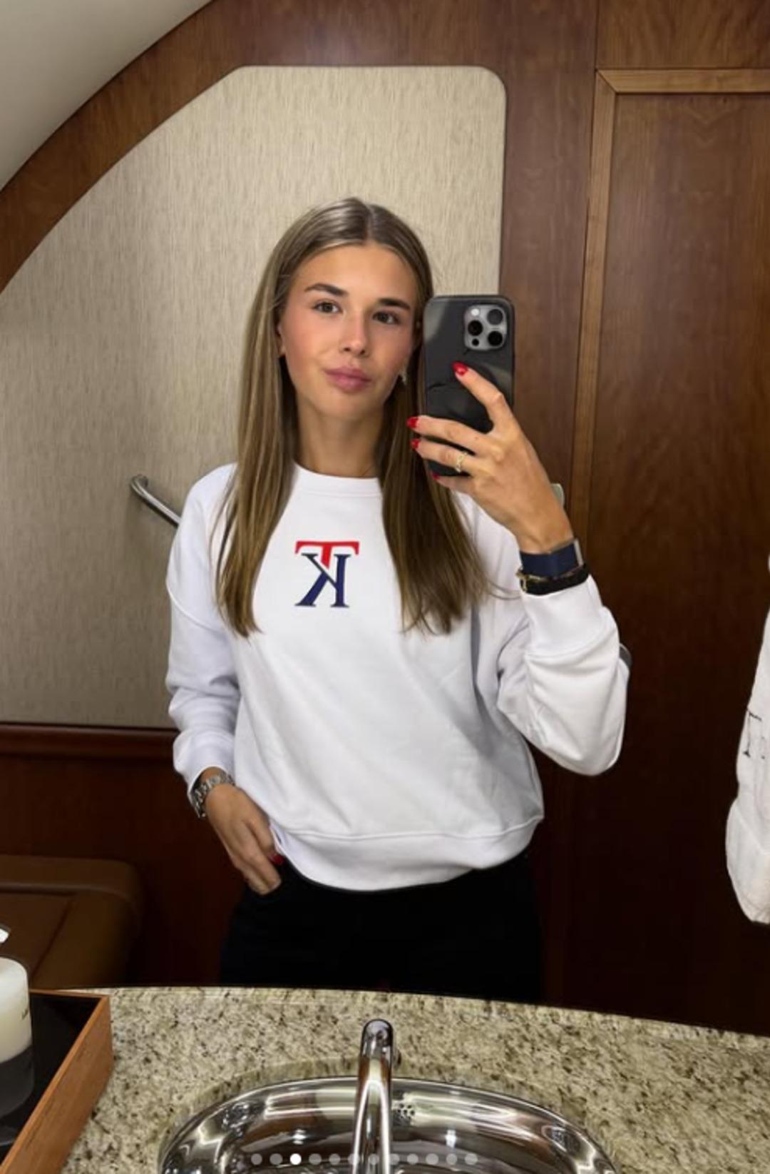 Trump ın torunu ticarete atıldı! 18 yaşında para basacak! Bakın tanesini kaça satıyor 2