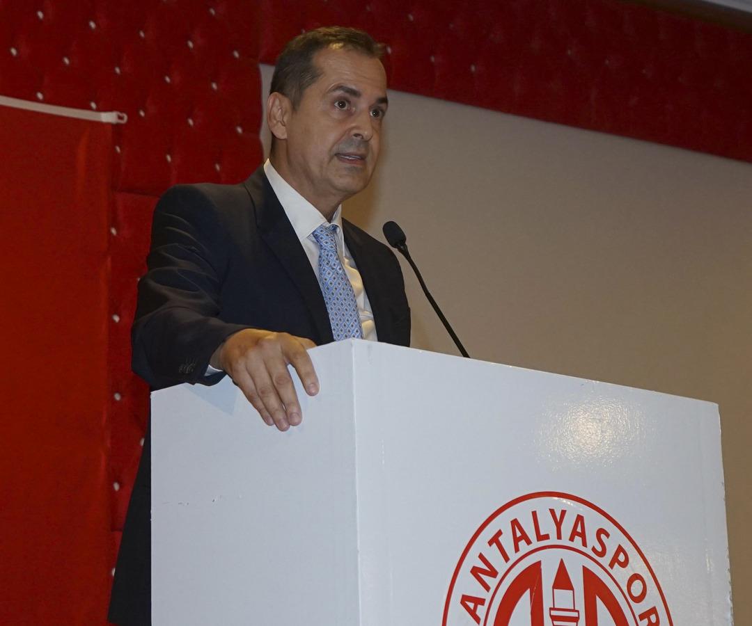 Herkes merak ediyordu, resmi açıklama geldi! Emre Belözoğlu Fenerbahçe ye geri mi dönüyor? Başkan duyurdu... 1