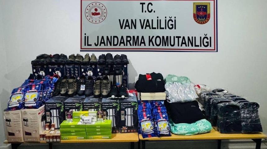 Yer: Van! 1 milyon liralık kaçak eşya ele geçirildi