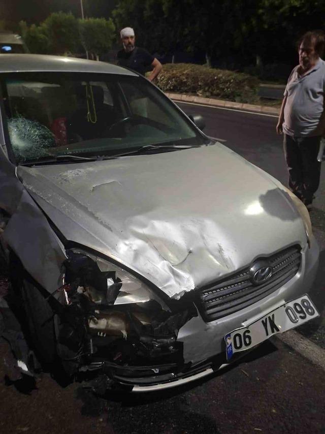 Alanya’da otomobil ile çarpışan motosikletli hayatını kaybetti 1