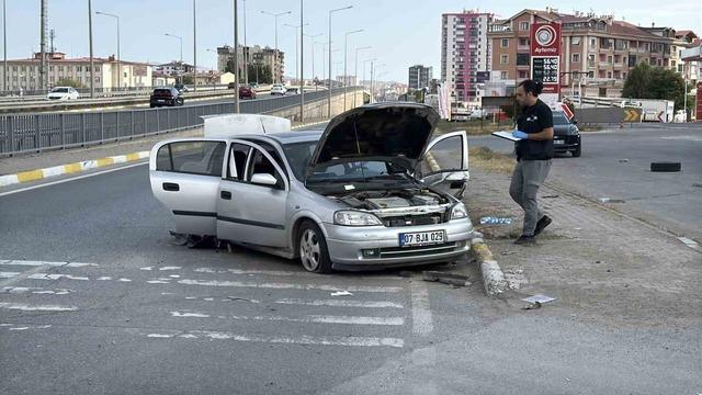Sivas ta trafik kazası! Ölü ve yaralılar var 5