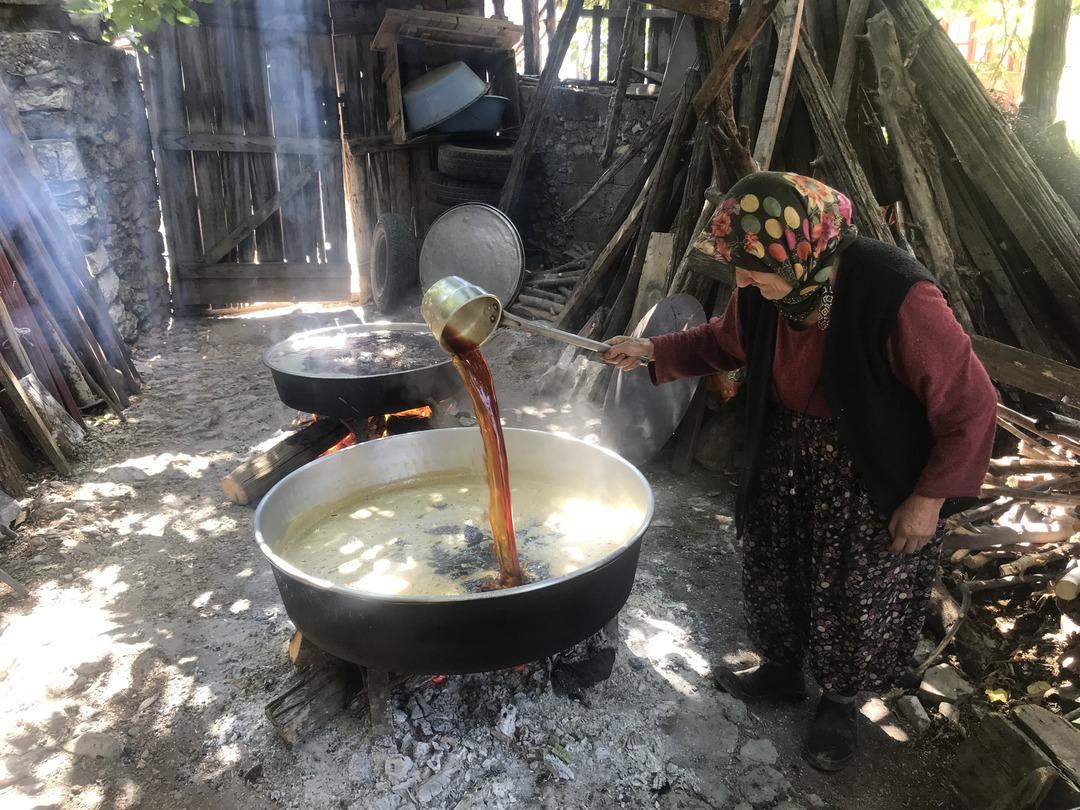 Kilosu 500 TL ye satılıyor! 1 yıl önceden ayırtıyorlar  Satış pazarlama sorunu yok  1