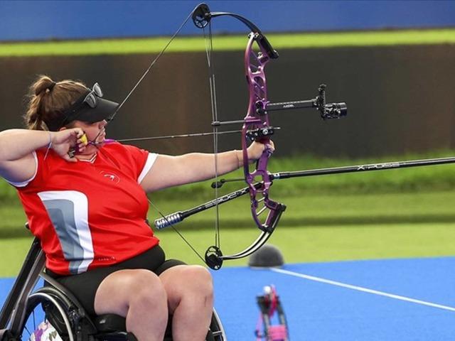 Dünya Para Okçuluk Şampiyonası'nda milli sporculardan gümüş madalya!