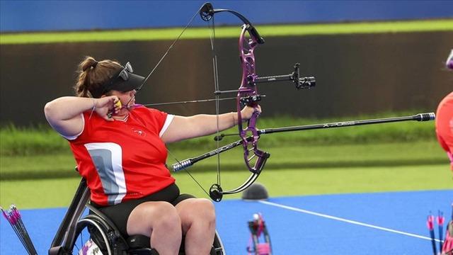 Dünya Para Okçuluk Şampiyonası'nda milli sporculardan gümüş madalya!