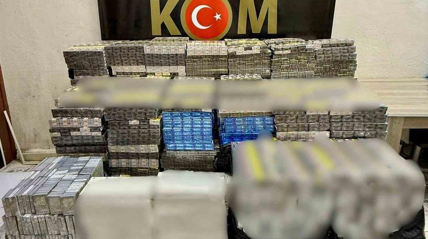Mardin'de kaçak sigara operasyonu: 15 bin paket ele geçirildi