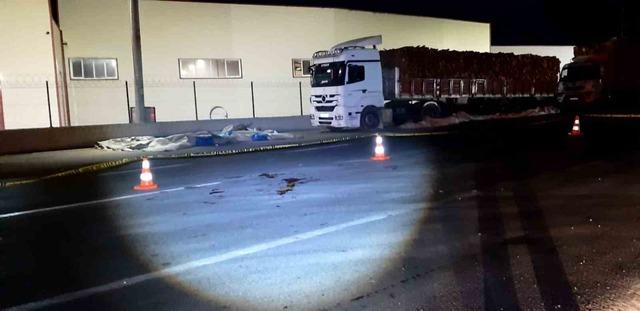 Bolu da kaza! Tır sürücüsü hayatını kaybetti 2