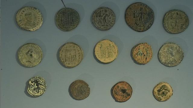 Bin 700 yıllık 83 tarihi sikke Türkiye'ye geri döndü