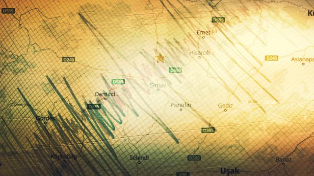 Son dakika... Kütahya'da 5,4 büyüklüğünde deprem! İstanbul, Balıkesir, Bursa ve çevre illerden de hissedildi