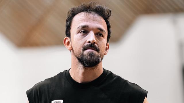 Sertaç Şanlı, Dubai Basketbol'a transfer oldu