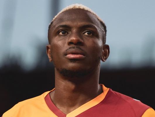 Galatasaray antrenmanında 'yeşil yelek' detayı! Victor Osimhen, Liverpool ma&ccedil;ında oynayacak mı?