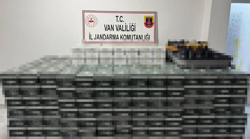 Van'da gümrük kaçağı 799 çift ayakkabı ele geçirildi