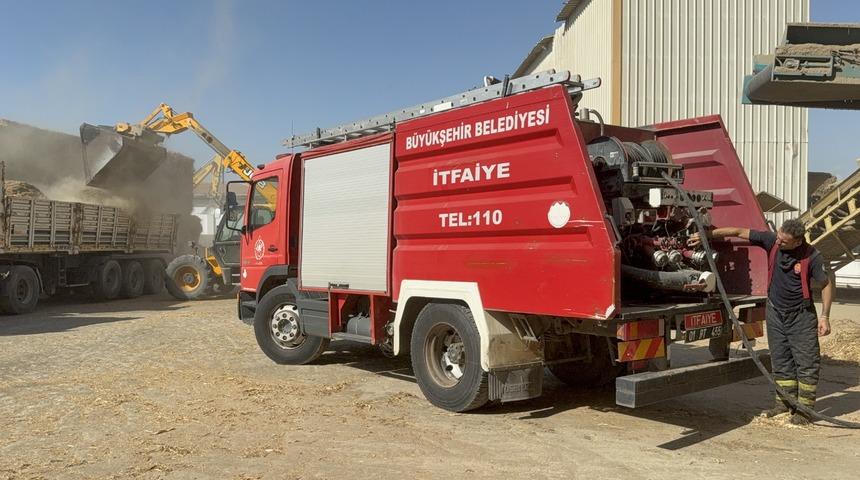 Adana'da enerji tesisinde çıkan yangın kontrol altına alındı