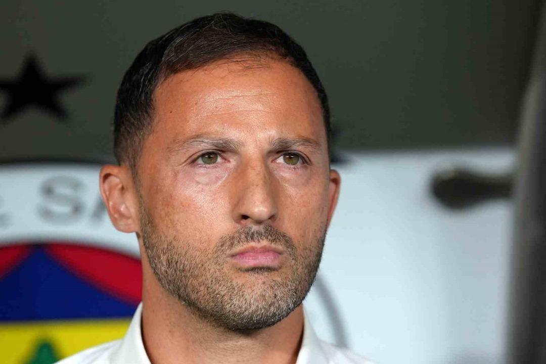 Fenerbahçe, Kadıköy de 3 puana ulaştı! Antalyaspor karşısında kritik galibiyet 2