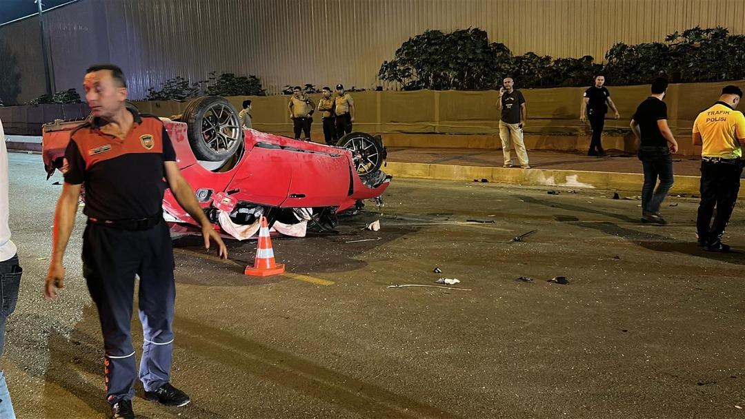 Yer: Hatay! Kontrolden çıkan otomobil kaldırımdaki yayalara çarptı: 3 ölü, 3 yaralı 2