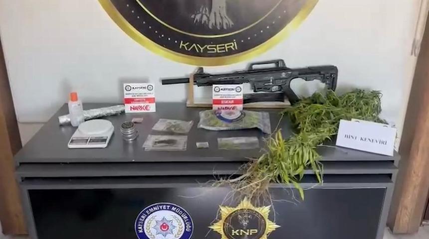 Kayseri’de 287 kök kenevir ele geçirildi: 1 gözaltı