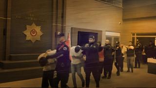 Hesaplarında 5 milyar liralık işlem hacmi tespit edildi! Vatandaşa bela olan şebeke çökertildi