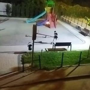 Bursa’da çocuklar oyun parkını ateşe verdi