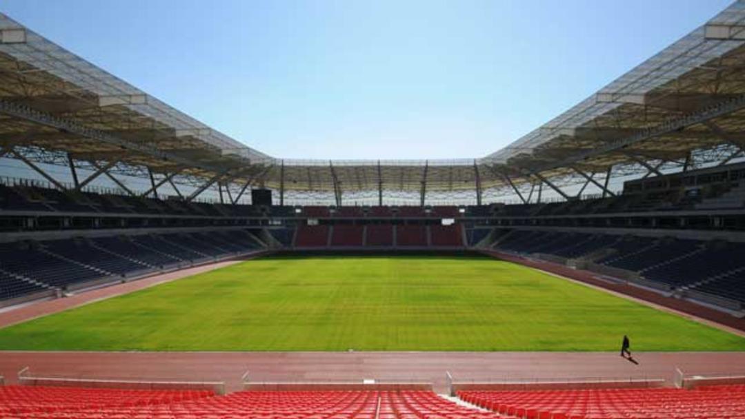 Mersin Stadyumu "ilk d&uuml;d&uuml;k" i&ccedil;in g&uuml;n sayıyor