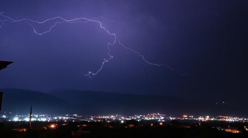 İstanbul ve İzmir için uyarı! O güne aman dikkat: Ege üzerinden çok fena geliyor