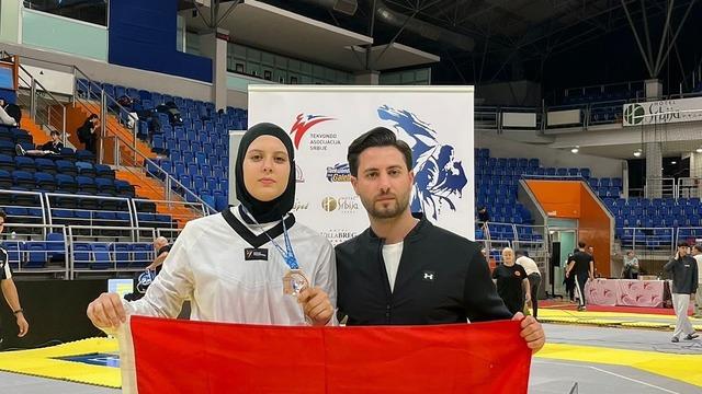 Aydınlı Elifnaz Avrupa’dan bronz madalya ile döndü