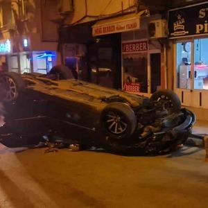 Afyonkarahisar'da kontrolden çıkan otomobil takla attı