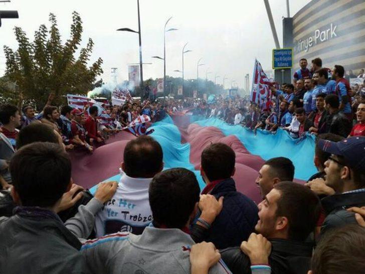 Trabzonspor taraftarı ayaklandı! G4
