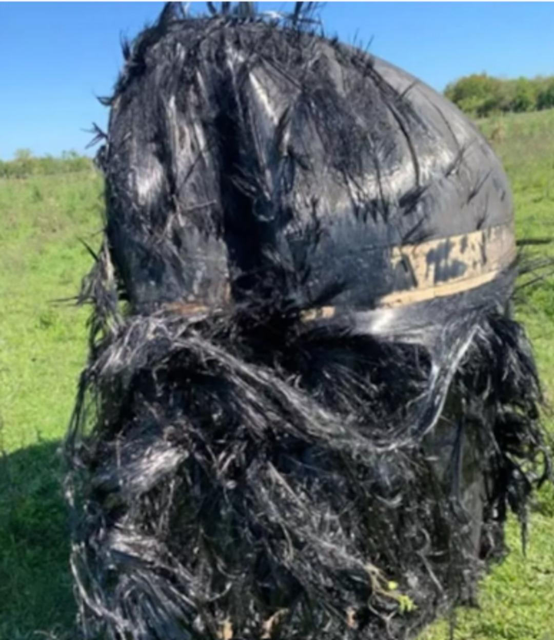 Sosyal medya bunu konuşuyor: Çiftliğine uzay çöpü düştü! Seri numarası bile var 1