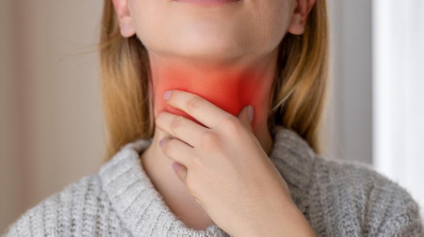 Kadınlarda daha sık görülen bu hastalıkta korkutan durum! Tiroit nodüllerinde artış: "En yaygın nedeni iyot eksikliği"