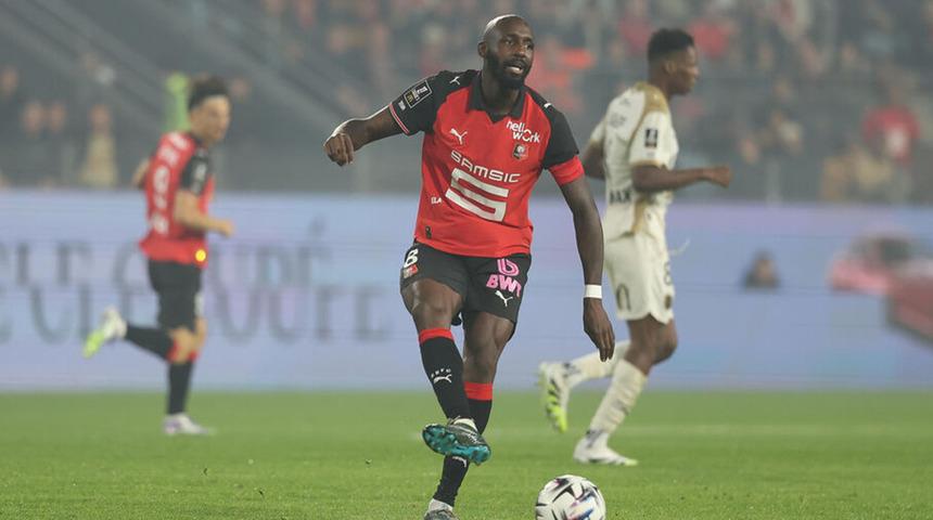 Rennes ve Lens Golsuz Berabere Kaldı, Kartlar Havada U&ccedil;uştu!