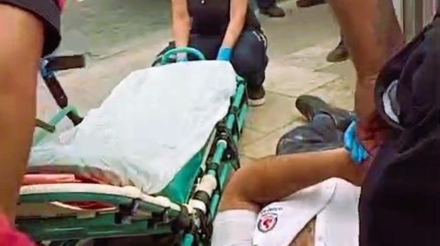 Pamukkale'de halk otobüsü şoförü fenalaştı