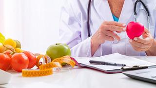 Dünya Kalp Günü... Uzman isimden kalp sağlığını korumak için öneriler: Sebze, meyve ve yürüyüş kalbin dostu