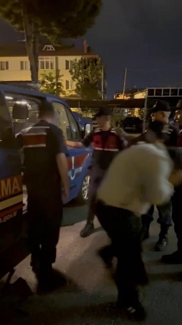 Karasu da düğün konvoyunda havaya ateş açıldı 2