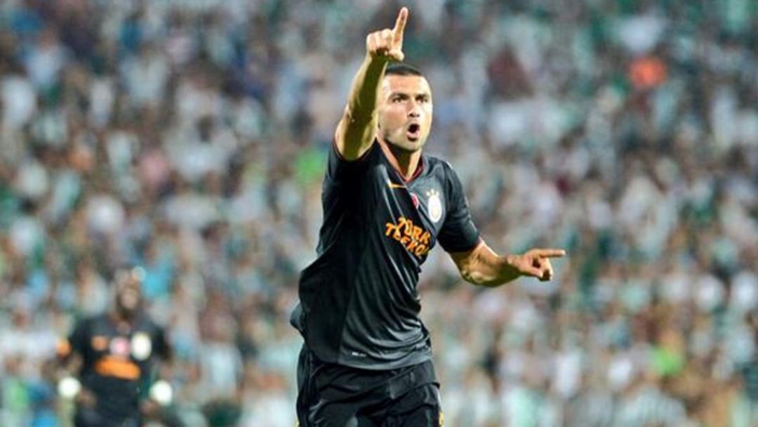 Burak Yılmaz gol attı geyikler patladı!