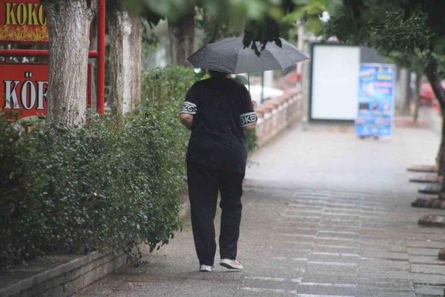 Aydın’da akşam sağanak yağmur hayatı olumsuz etkiledi 1