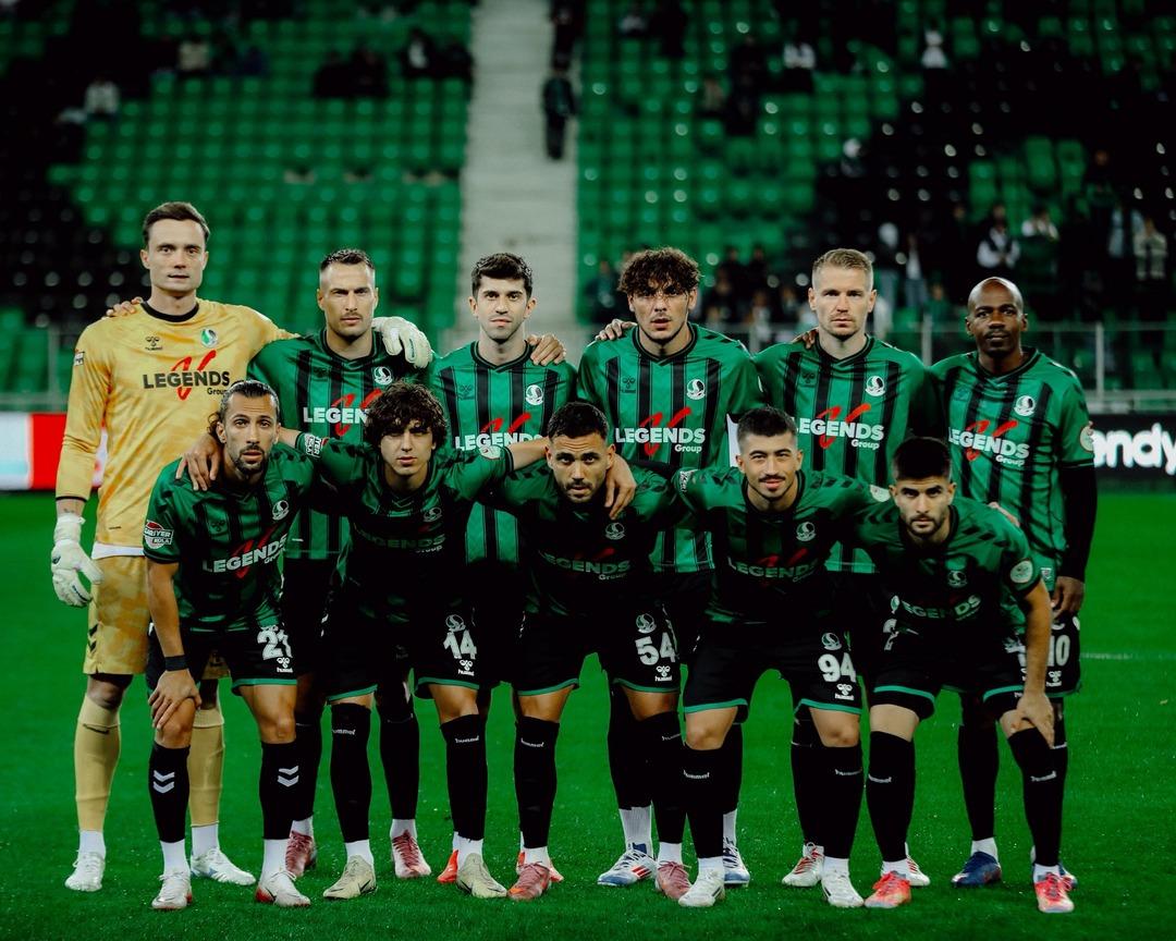 Önce Caner Erkin şimdi 7 yabancıyla sahaya çıkma! Sakaryaspor bu sene dillerden düşmüyor, akıllara Mustafa Denizli geldi 4