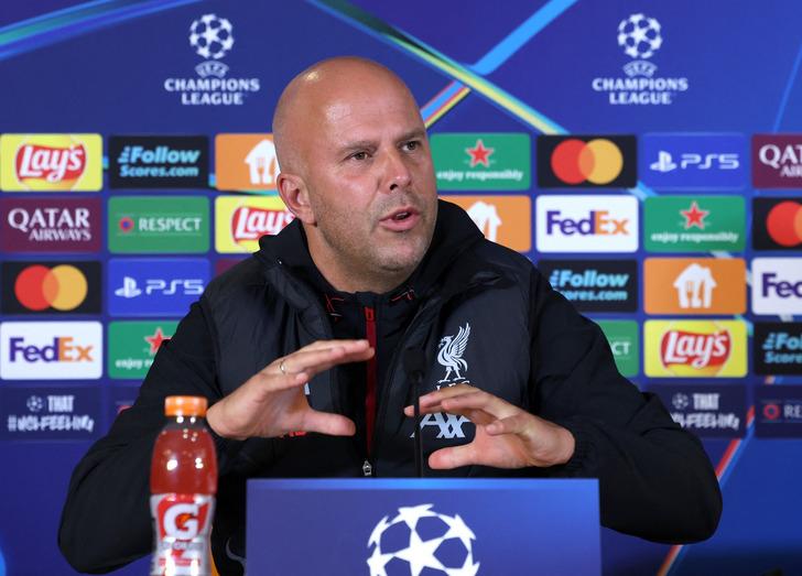 Arne Slot'tan Galatasaray maçı öncesi 5-1 yorumu! "Galatasaray Frankfurt ile bir daha oynasa..." G1