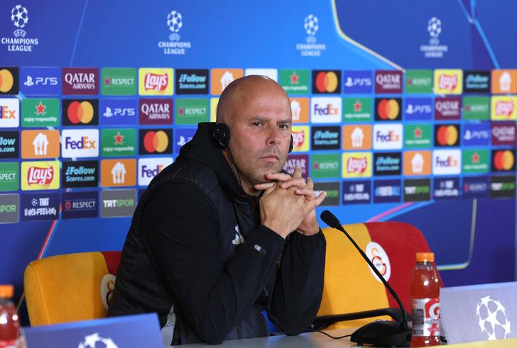 Arne Slot'tan Galatasaray maçı öncesi 5-1 yorumu! "Galatasaray Frankfurt ile bir daha oynasa..." G2