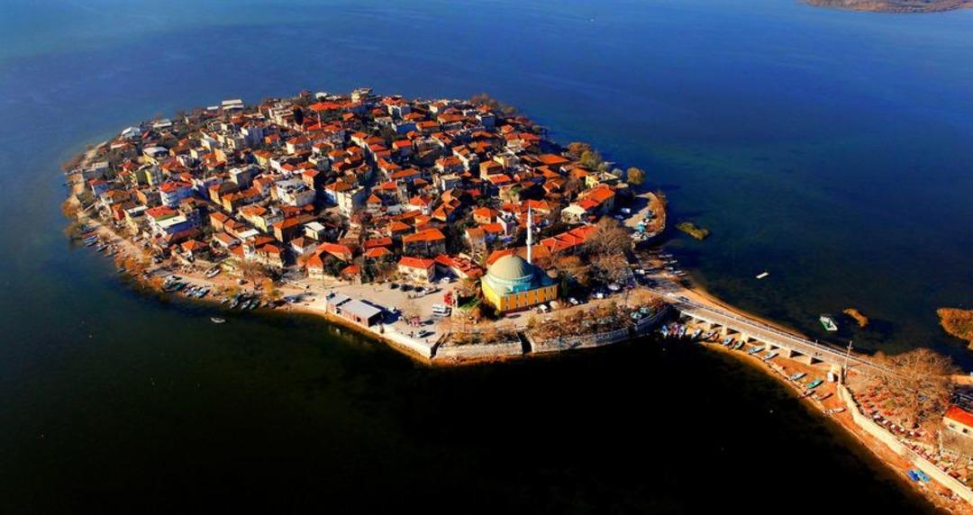 46 bin nüfuslu ilçeye akın akın gelecekler! Dünyanın gözü orada, sebebi tatil değil... 1