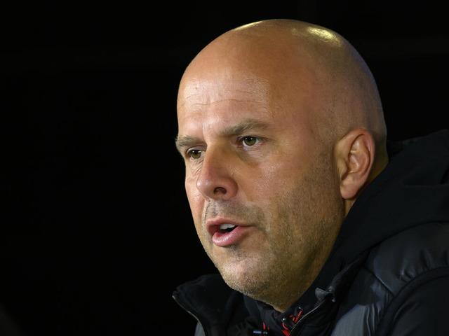 Arne Slot'tan Galatasaray maçı öncesi 5-1 yorumu! "Galatasaray Frankfurt ile bir daha oynasa..."